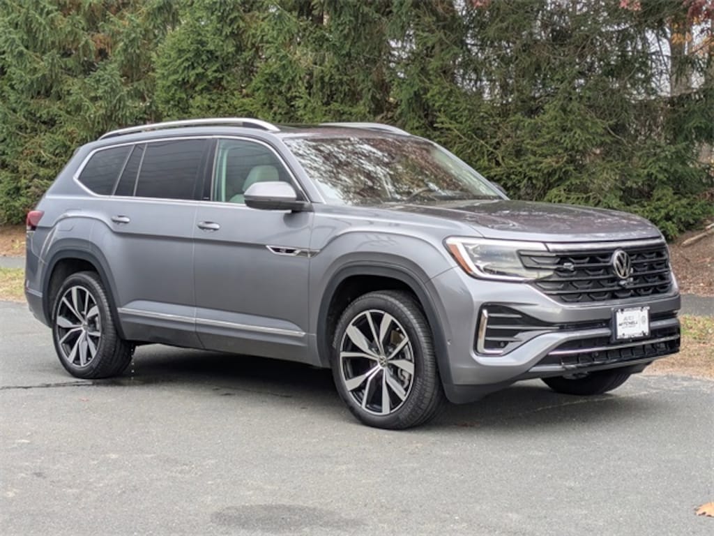 New 2025 Volkswagen Atlas 2.0T SEL Premium R-Line SUV