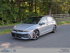 2025 Volkswagen Golf GTI 2.0T SE Hatchback