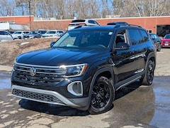 New 2026 Volkswagen Atlas 2.0T Peak Edition SUV for Sale in Simsbury, CT