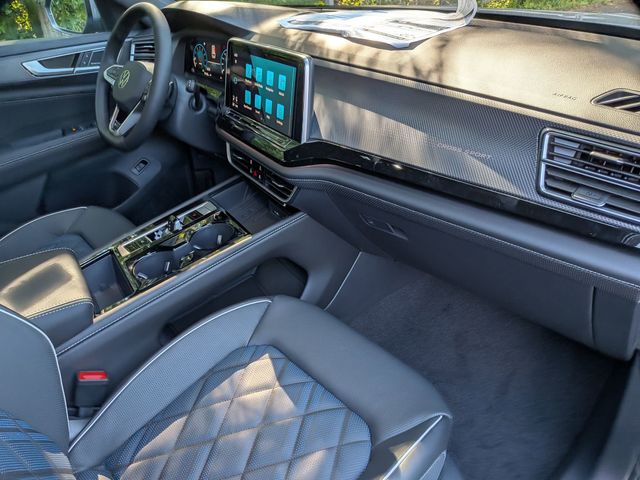 New 2026 Volkswagen Atlas Cross Sport For Sale at Mitchell Auto