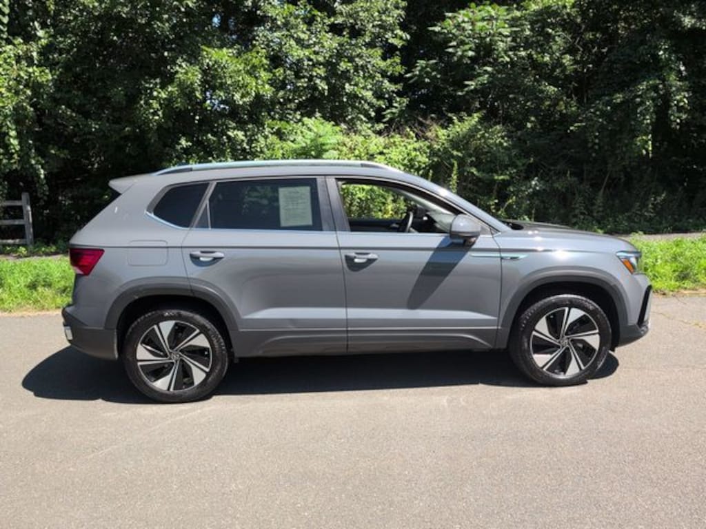 Certified 2024 Volkswagen Taos 1.5T SE SUV