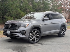 New 2025 Volkswagen Atlas 2.0T SEL Premium R-Line SUV for Sale in Simsbury, CT