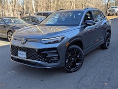 New 2026 Volkswagen Tiguan 2.0T SE R-Line Black SUV for Sale in Simsbury, CT