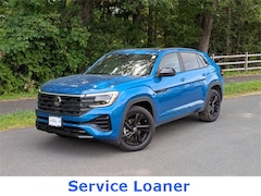 New 2025 Volkswagen Atlas Cross Sport 2.0T SEL R-Line Black SUV for Sale in Simsbury, CT