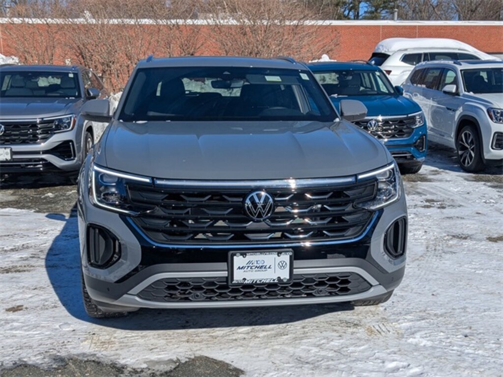 New 2026 Volkswagen Atlas Cross Sport 2.0T SE w/Technology SUV