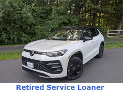 New 2025 Volkswagen Tiguan 2.0T SE R-Line Black SUV for Sale in Simsbury, CT