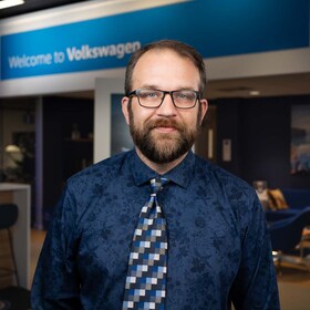 Staff member Josh Fields from ID_9732eefcf1f8