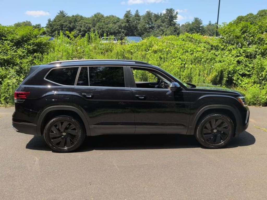 New 2026 Volkswagen Atlas 2.0T SE w/Technology SUV