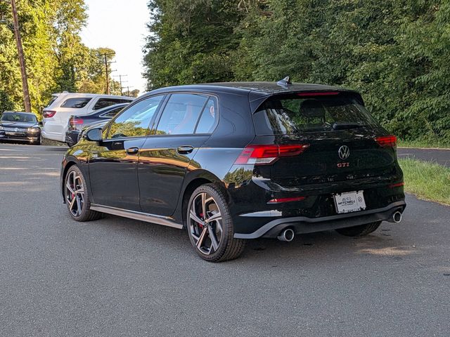 2025 Volkswagen Golf GTI SE - Photo 7