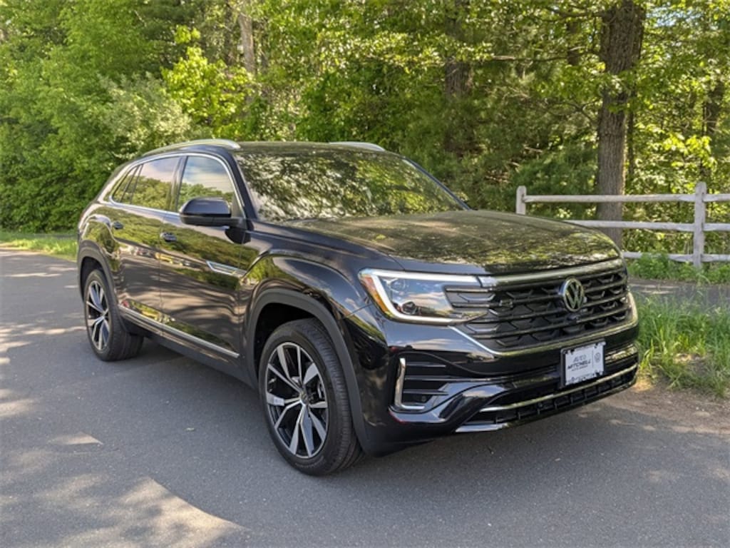 New 2025 Volkswagen Atlas Cross Sport 2.0T SEL Premium R-Line SUV