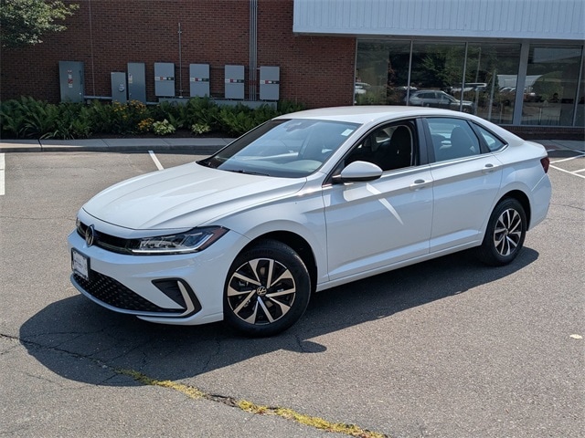 2025 Volkswagen Jetta S's photo