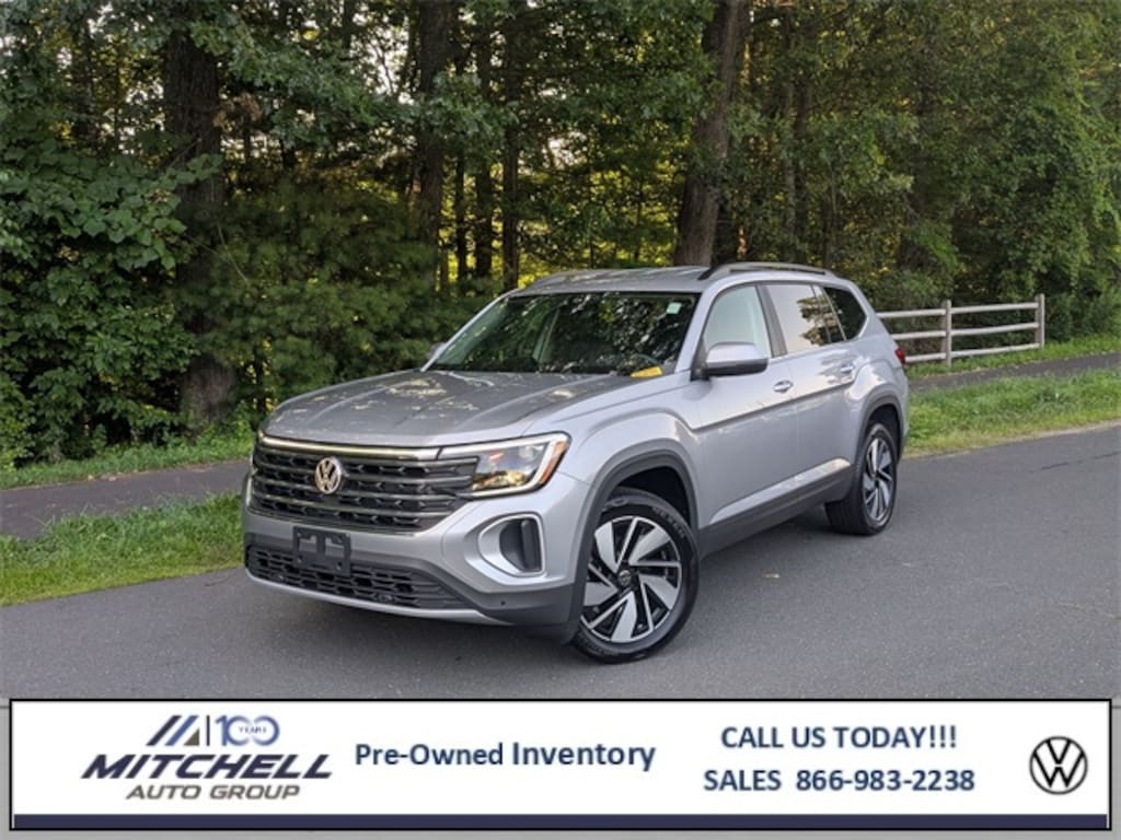 Used 2024 Volkswagen Atlas 2.0T SE w/Technology SUV