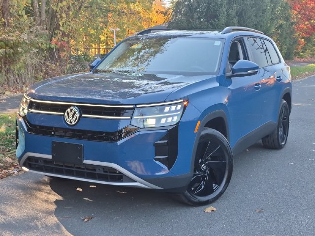 2027 Volkswagen Atlas SE w/Technology SUV