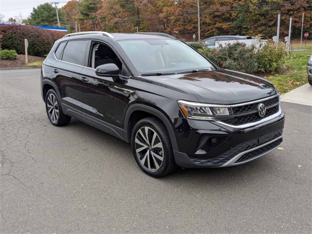 Used 2022 Volkswagen Taos 1.5T SE SUV