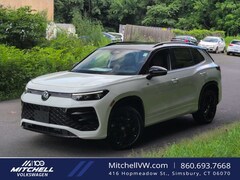 New 2026 Volkswagen Tiguan SE R-Line Black SUV for Sale in Simsbury, CT
