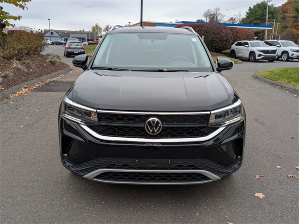 Used 2022 Volkswagen Taos 1.5T SE SUV