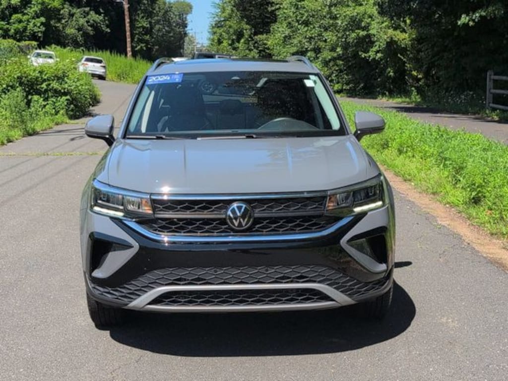 Certified 2024 Volkswagen Taos 1.5T SE SUV