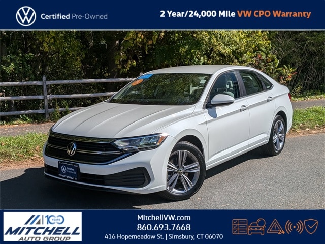 2023 Volkswagen Jetta SE's photo