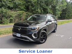 New 2025 Volkswagen Atlas 2.0T Peak Edition SUV for Sale in Simsbury, CT