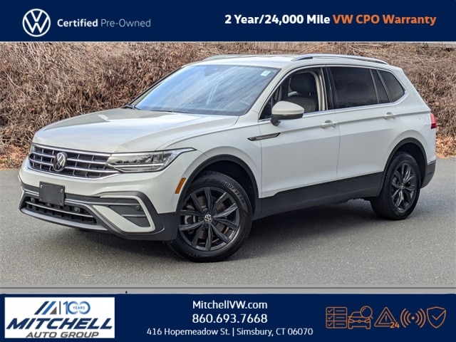 2024 Volkswagen Tiguan SE's photo