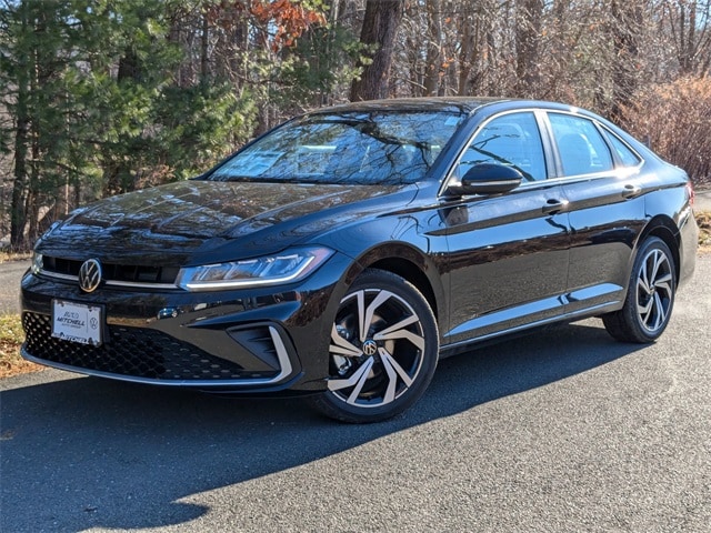 2025 Volkswagen Jetta SEL's photo