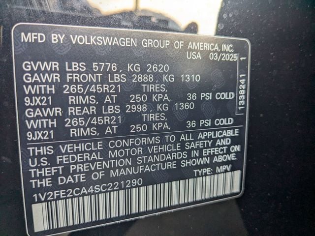 2025 Volkswagen Atlas Cross Sport SEL Premium R-LINE - Photo 25