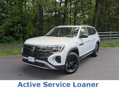 New 2025 Volkswagen Atlas 2.0T Peak Edition SUV for Sale in Simsbury, CT