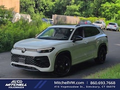 New 2026 Volkswagen Tiguan SE R-Line Black SUV for Sale in Simsbury, CT