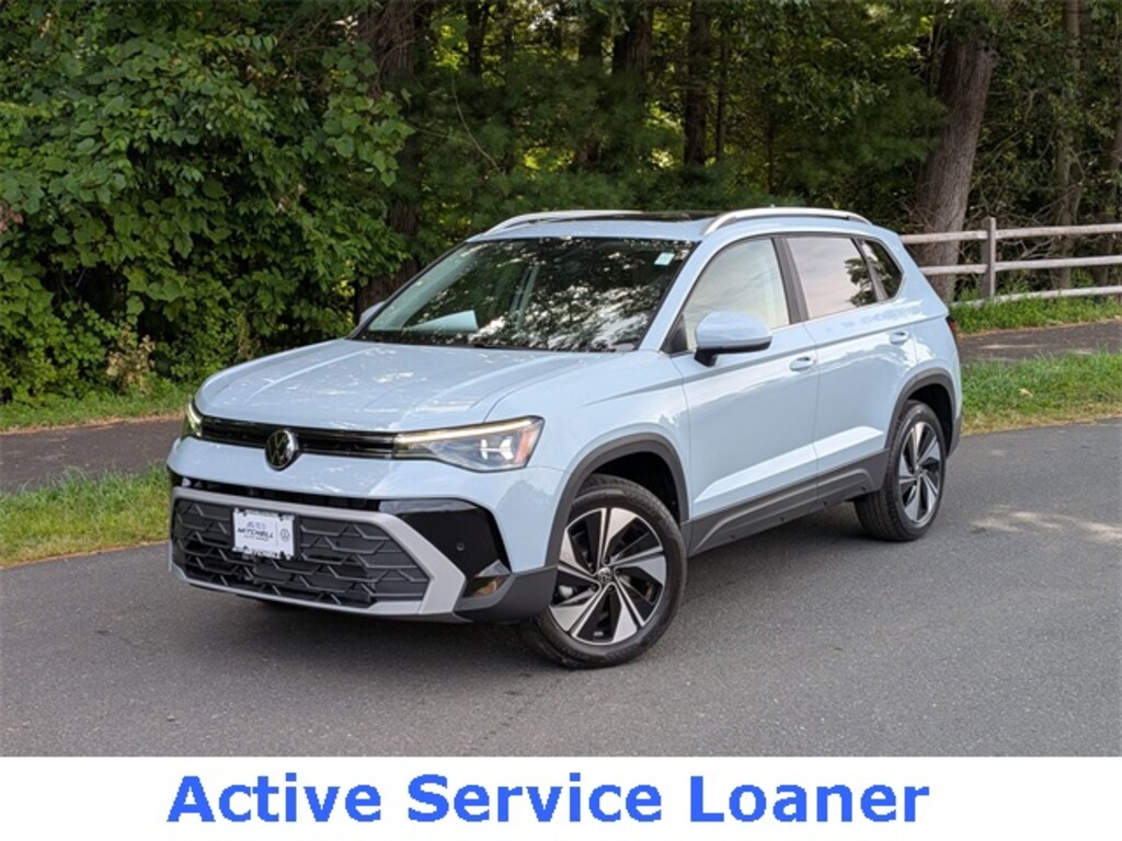 New 2025 Volkswagen Taos 1.5T SE SUV