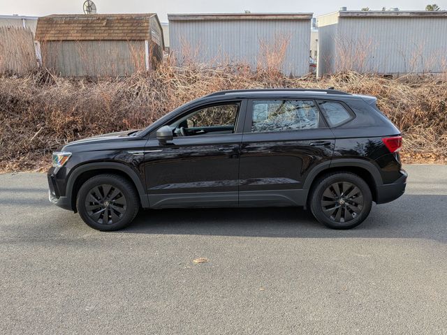 Certified 2022 Volkswagen Taos S with VIN 3VVAX7B21NM078218 for sale in Simsbury, CT