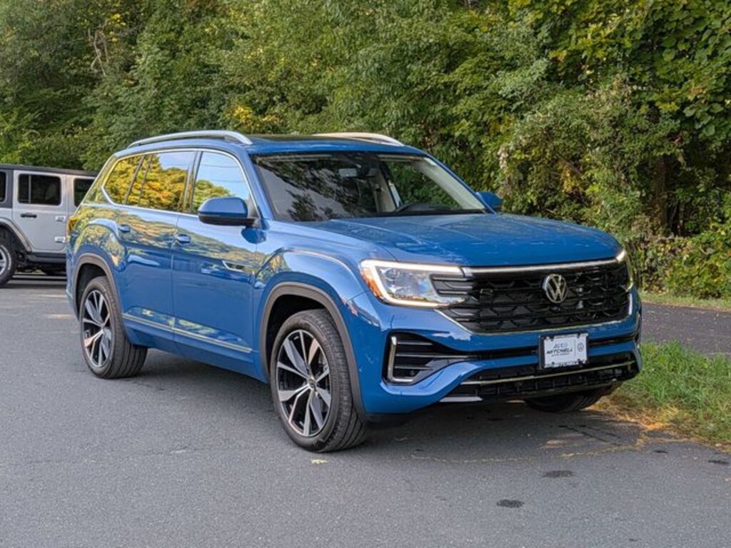 Certified 2026 Volkswagen Atlas 2.0T SEL Premium R-Line SUV