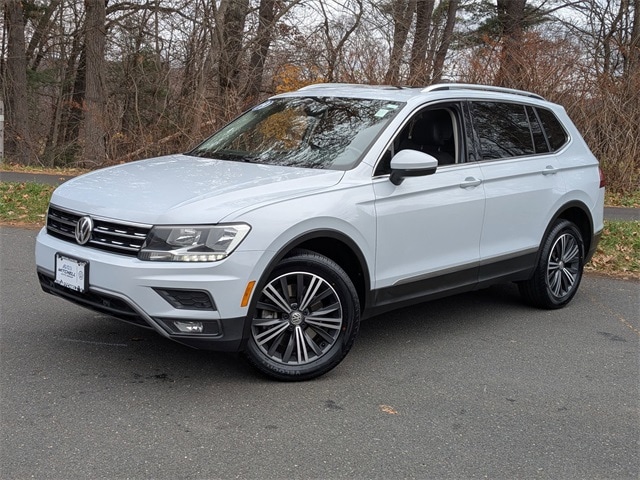 2019 Volkswagen Tiguan SEL's photo