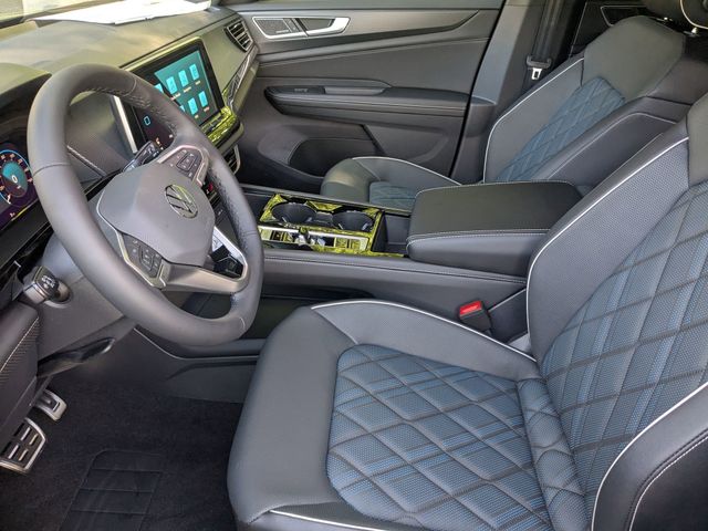 2025 Volkswagen Atlas Cross Sport SEL Premium R-LINE - Photo 11
