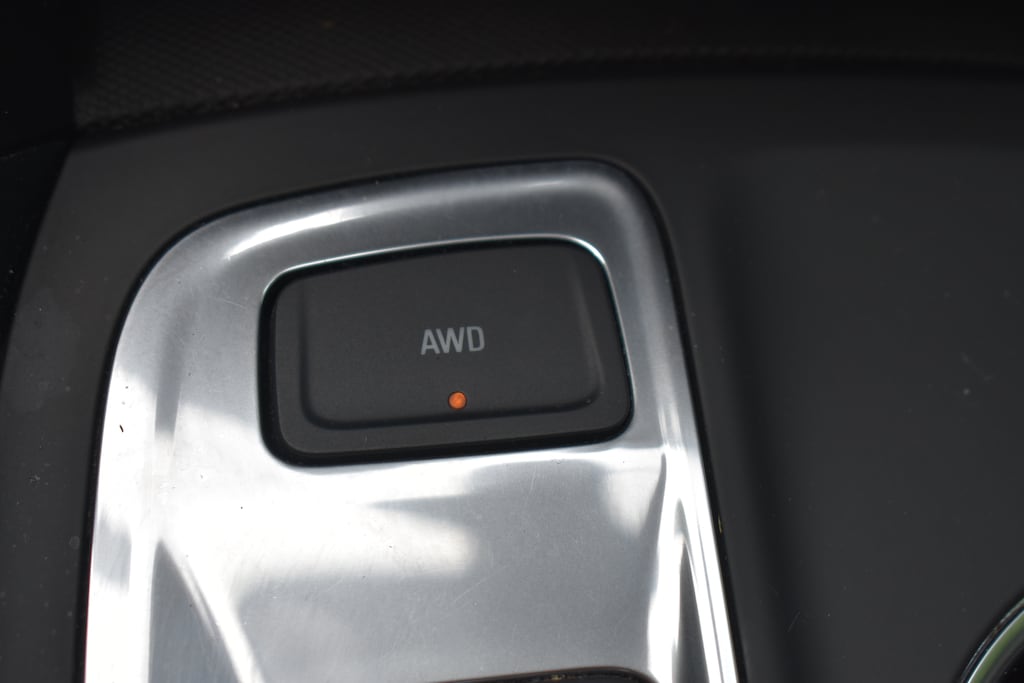 Used 2021 Chevrolet Equinox LS SUV