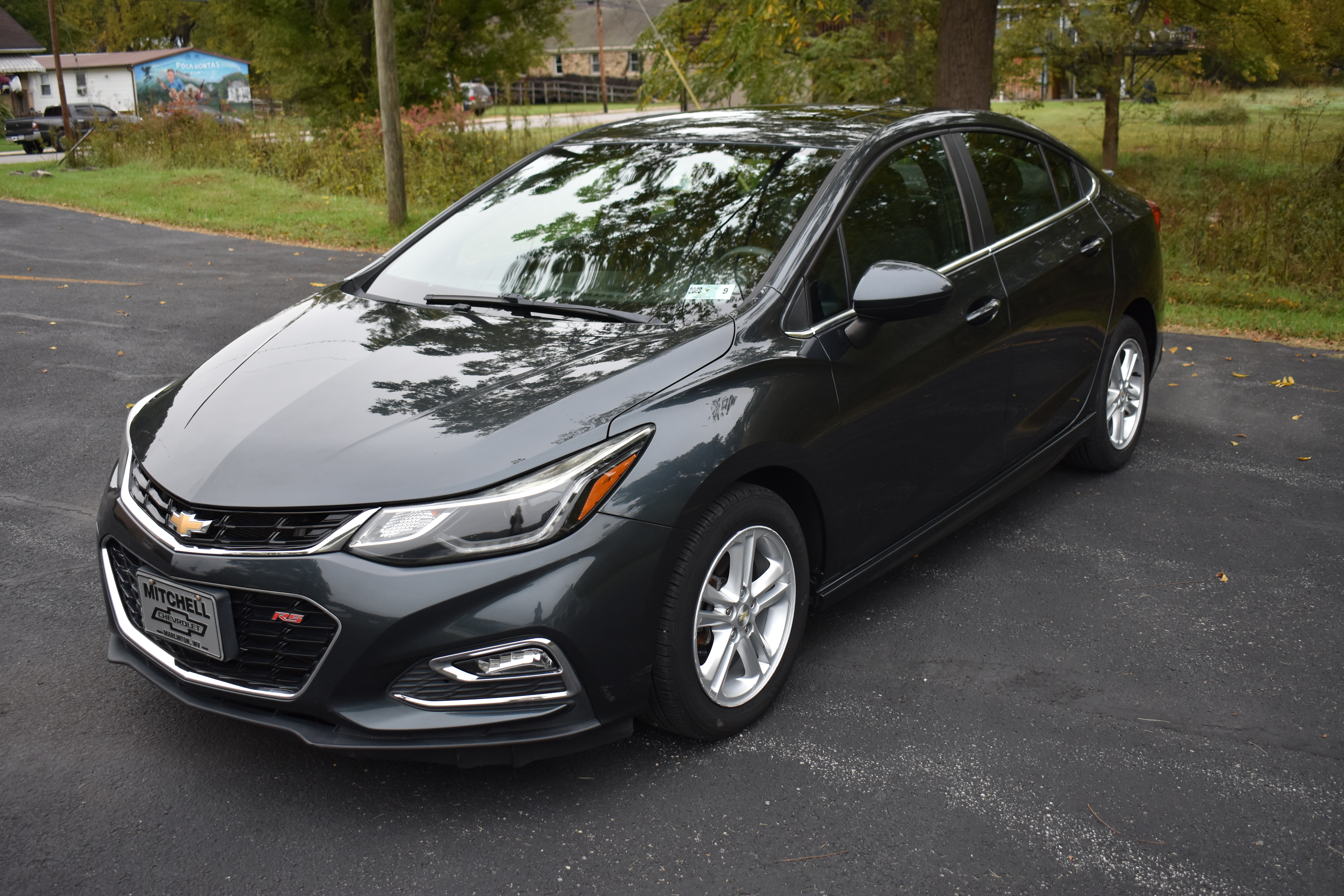 Used 2017 Chevrolet Cruze LT Car