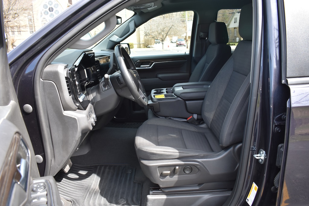 Used 2023 Chevrolet Silverado 1500 LT Truck