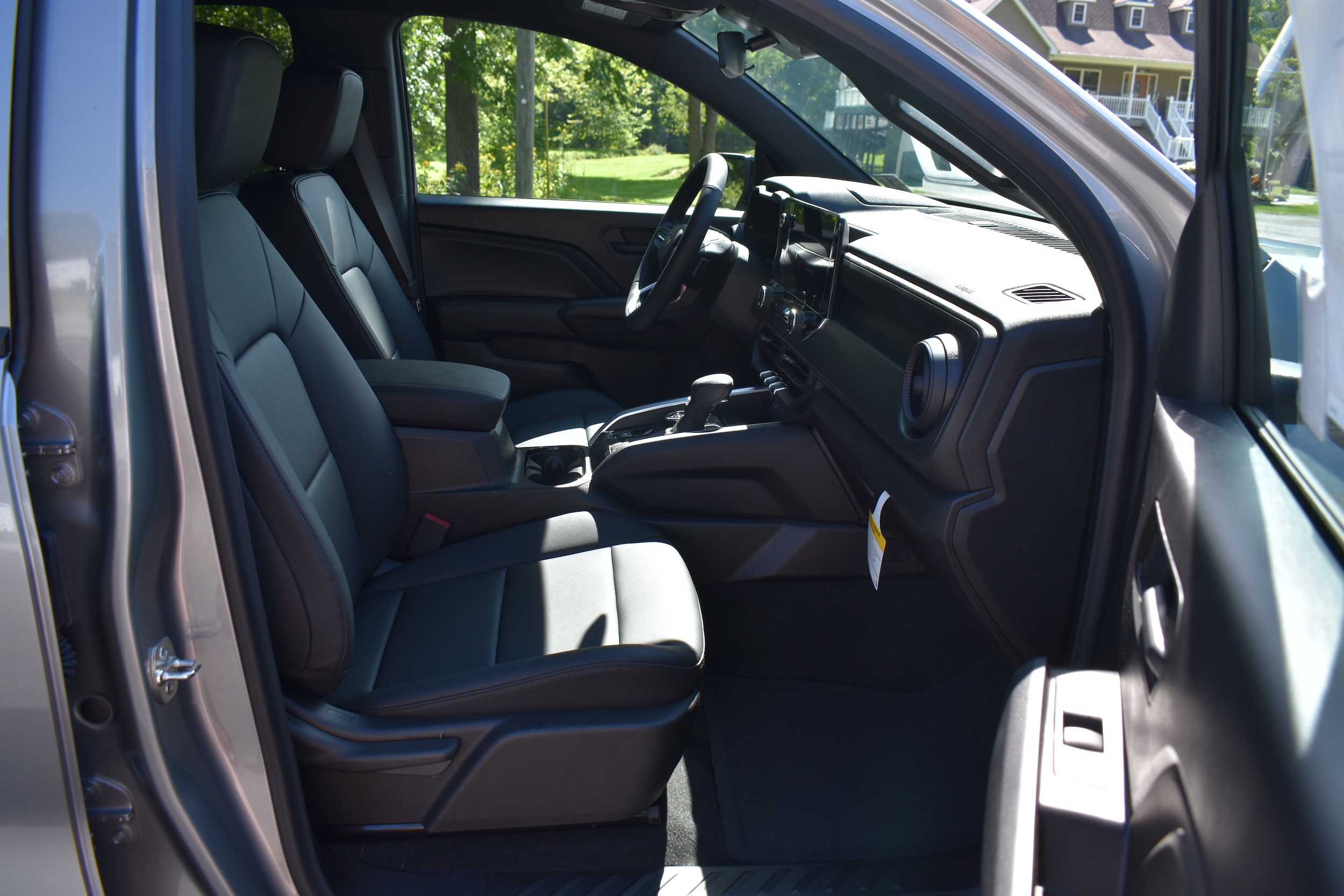 2026 Chevrolet Colorado Trail Boss - Photo 18