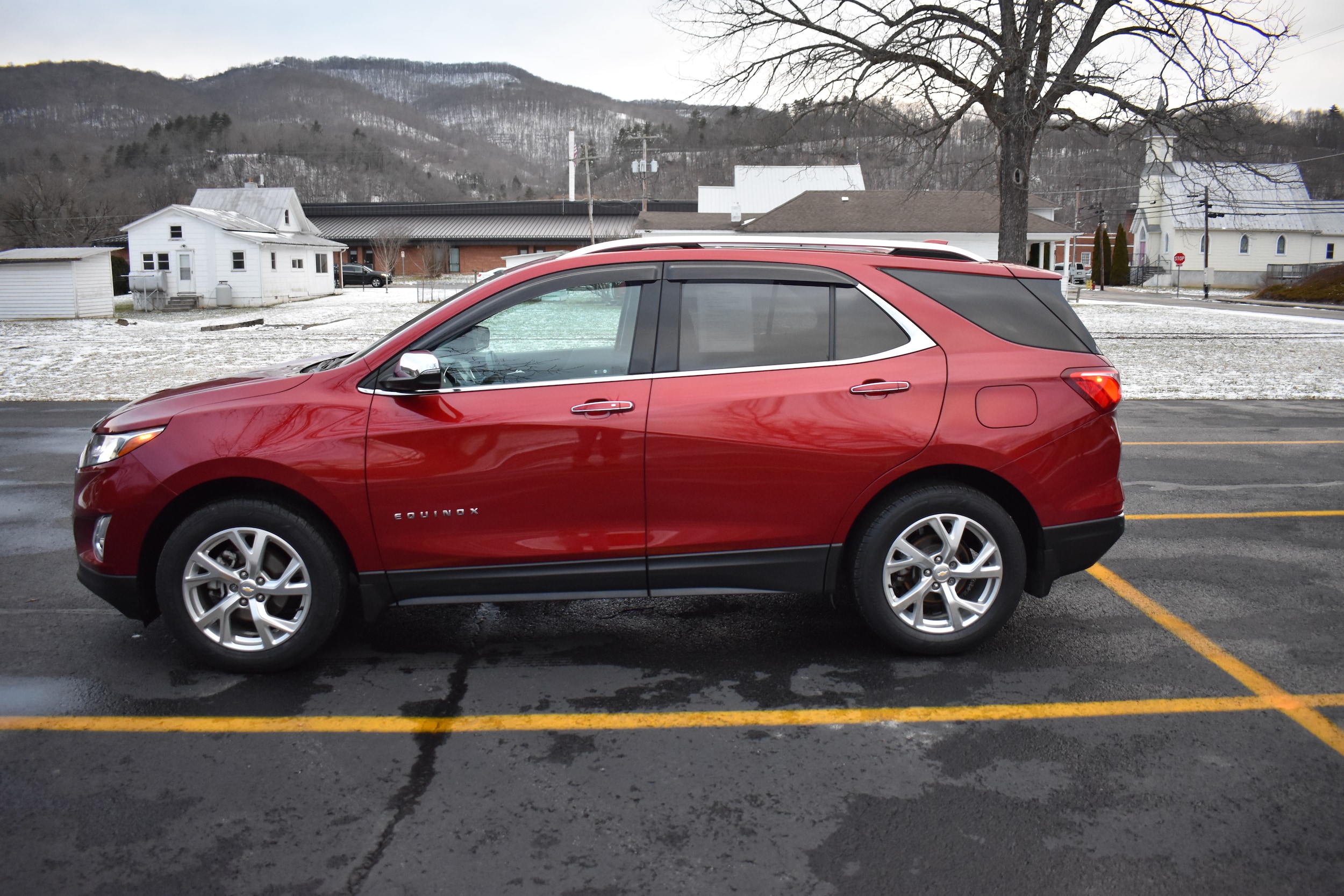 Used 2021 Chevrolet Equinox Premier with VIN 2GNAXXEV5M6144130 for sale in Marlinton, WV