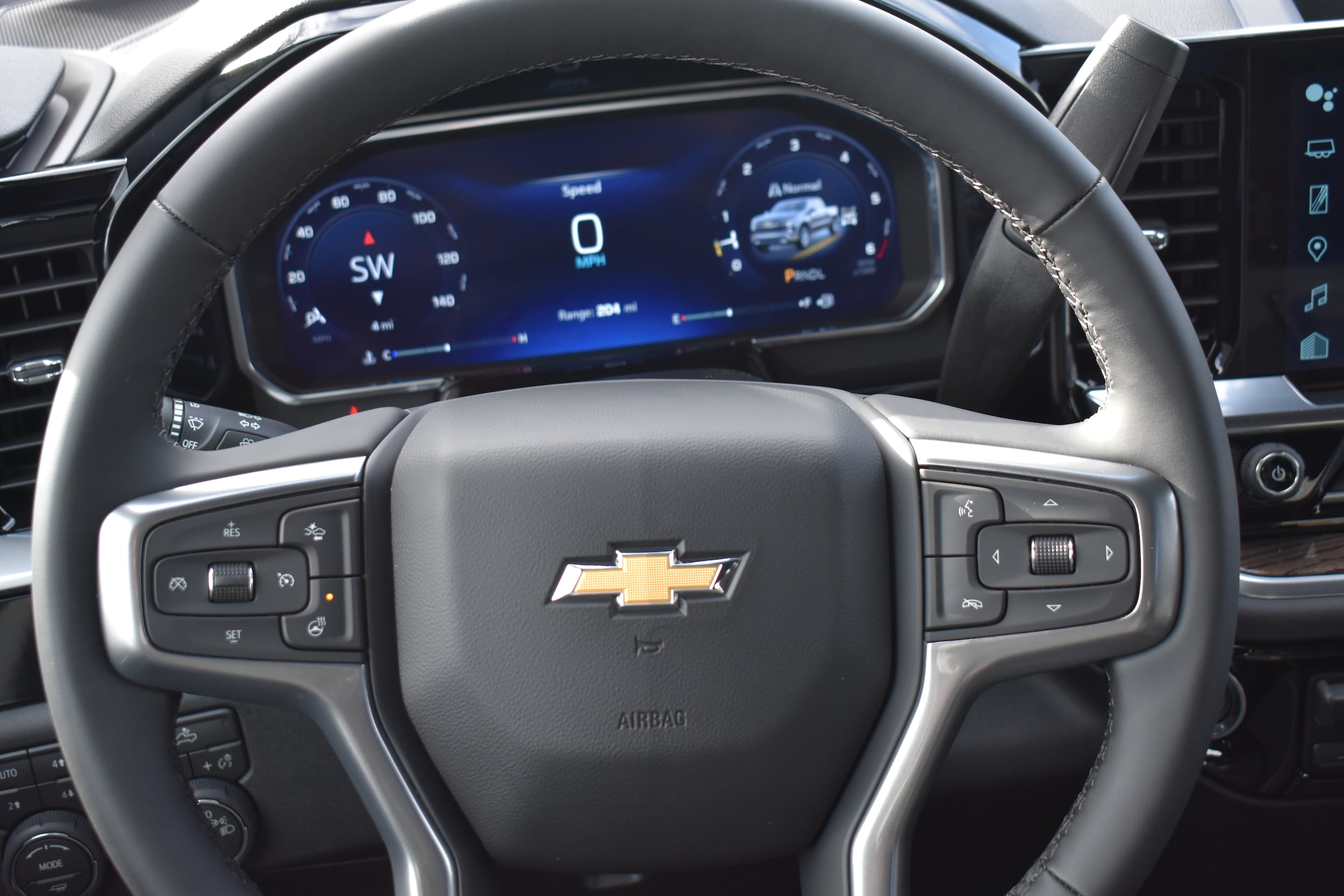 2026 Chevrolet Silverado 1500 LT - Photo 6