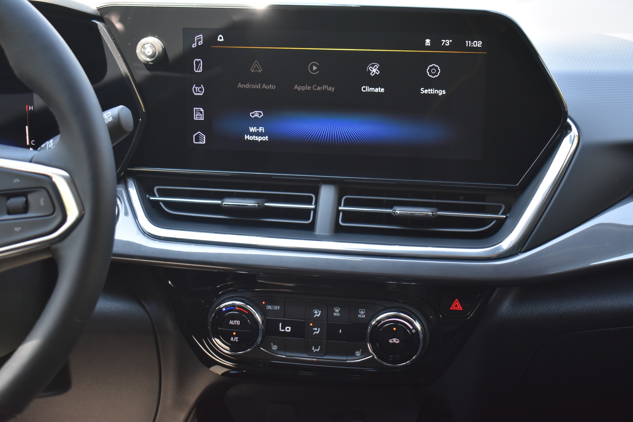 2026 Chevrolet Trax Activ - Photo 8
