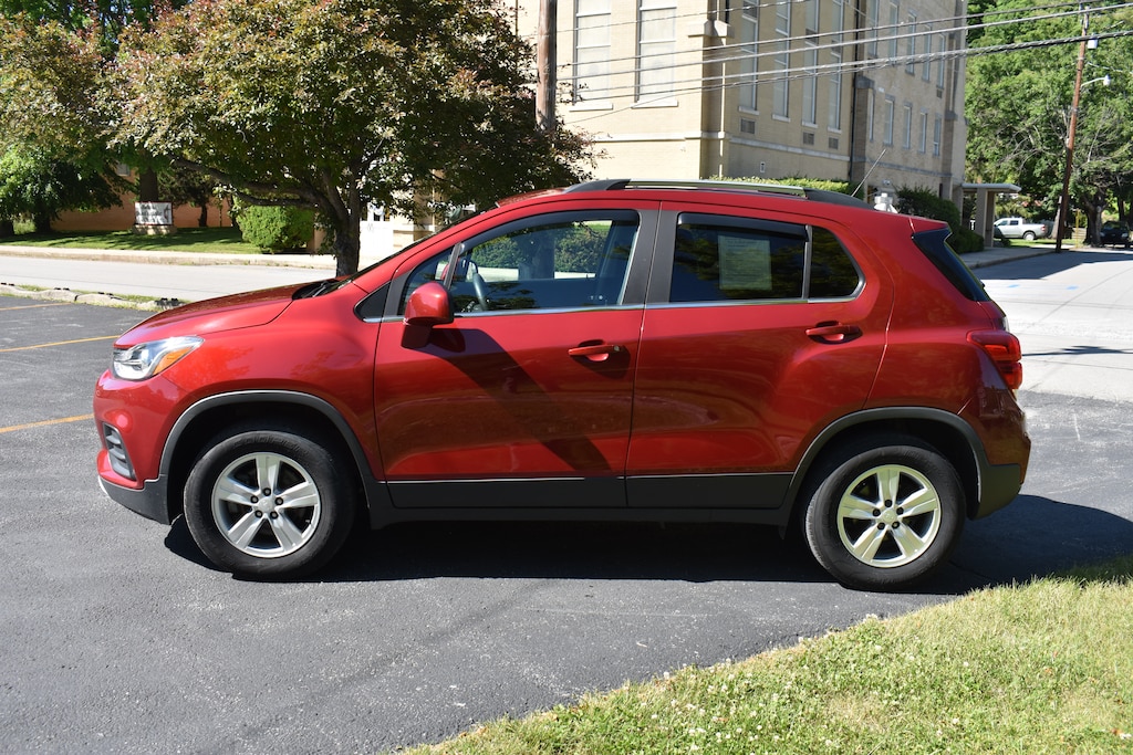 Used 2020 Chevrolet Trax LT SUV