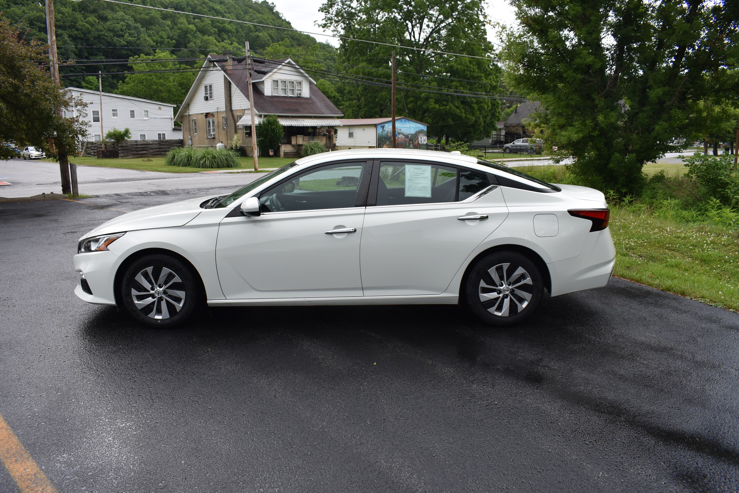 Used 2019 Nissan Altima S with VIN 1N4BL4BV6KC221139 for sale in Marlinton, WV