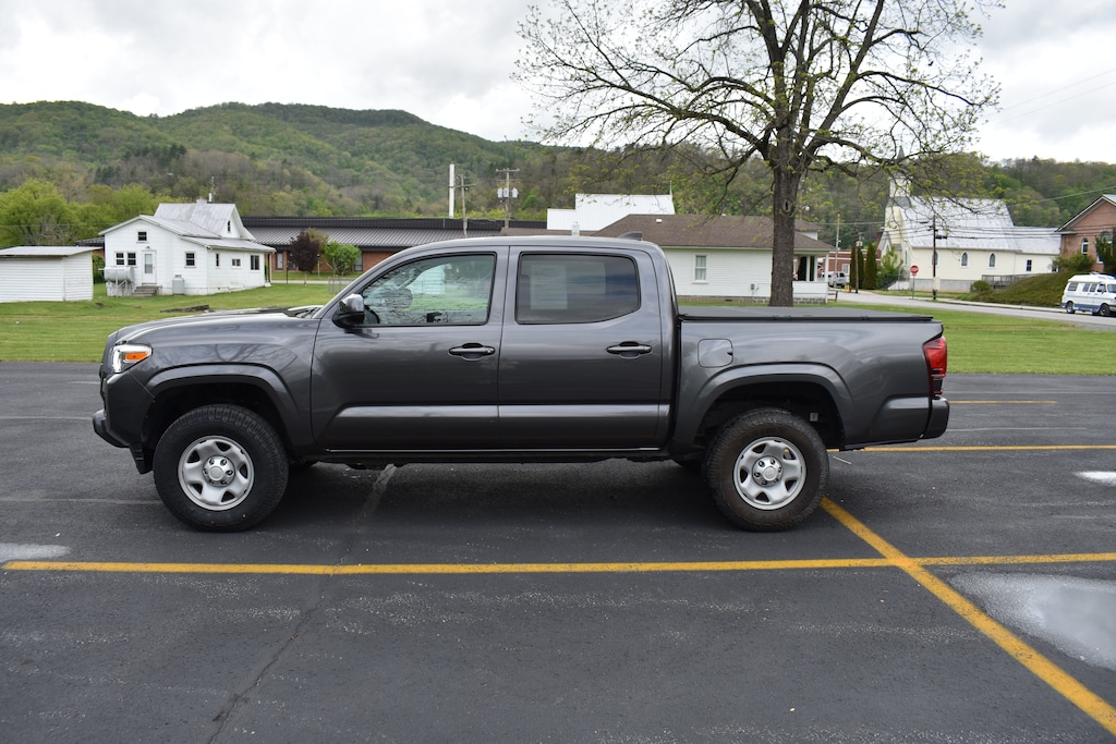 Used 2023 Toyota Tacoma SR V6 Truck