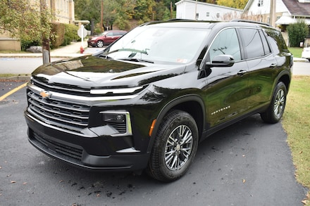 2026 Chevrolet Traverse LT SUV