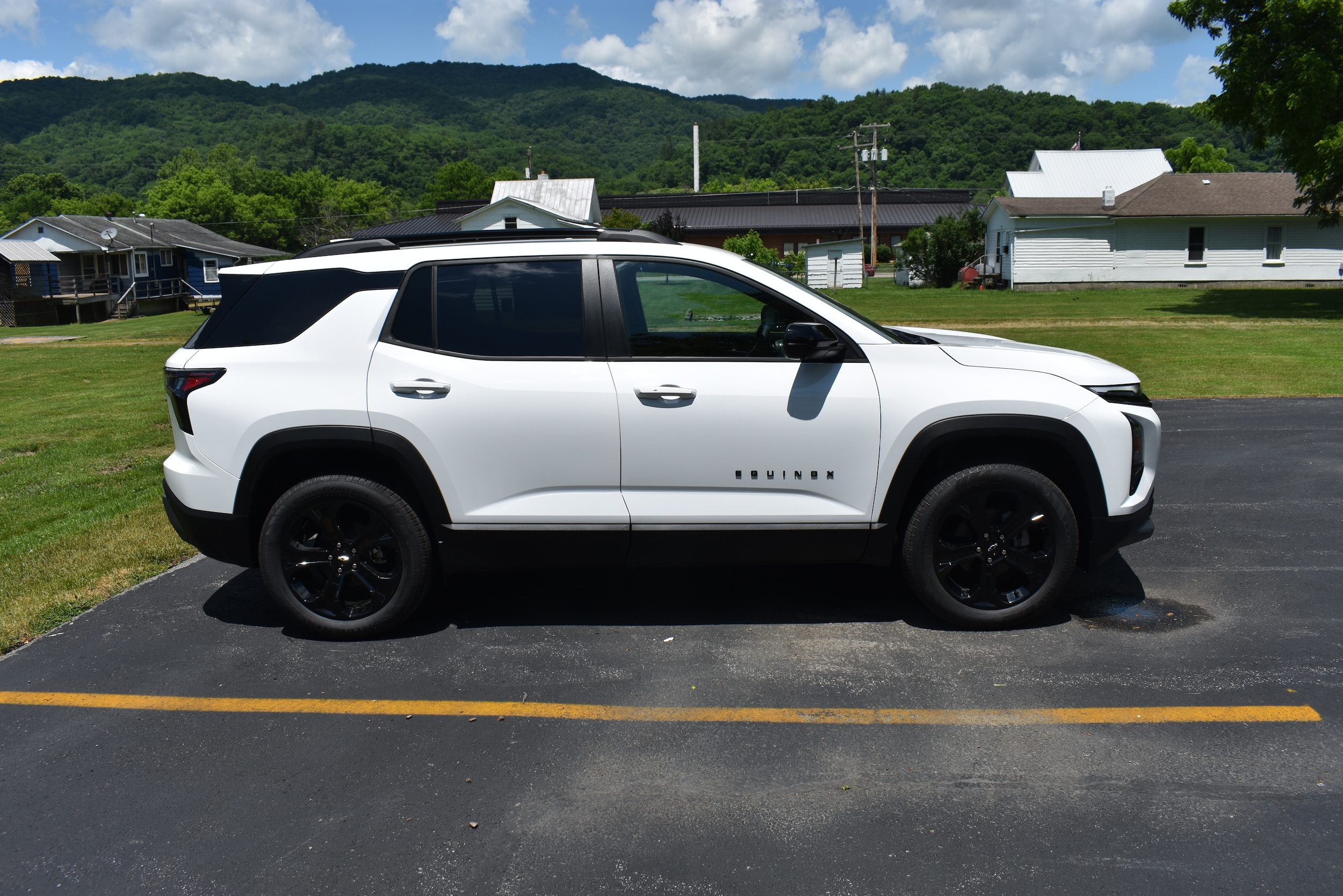 2026 Chevrolet Equinox LT - Photo 17