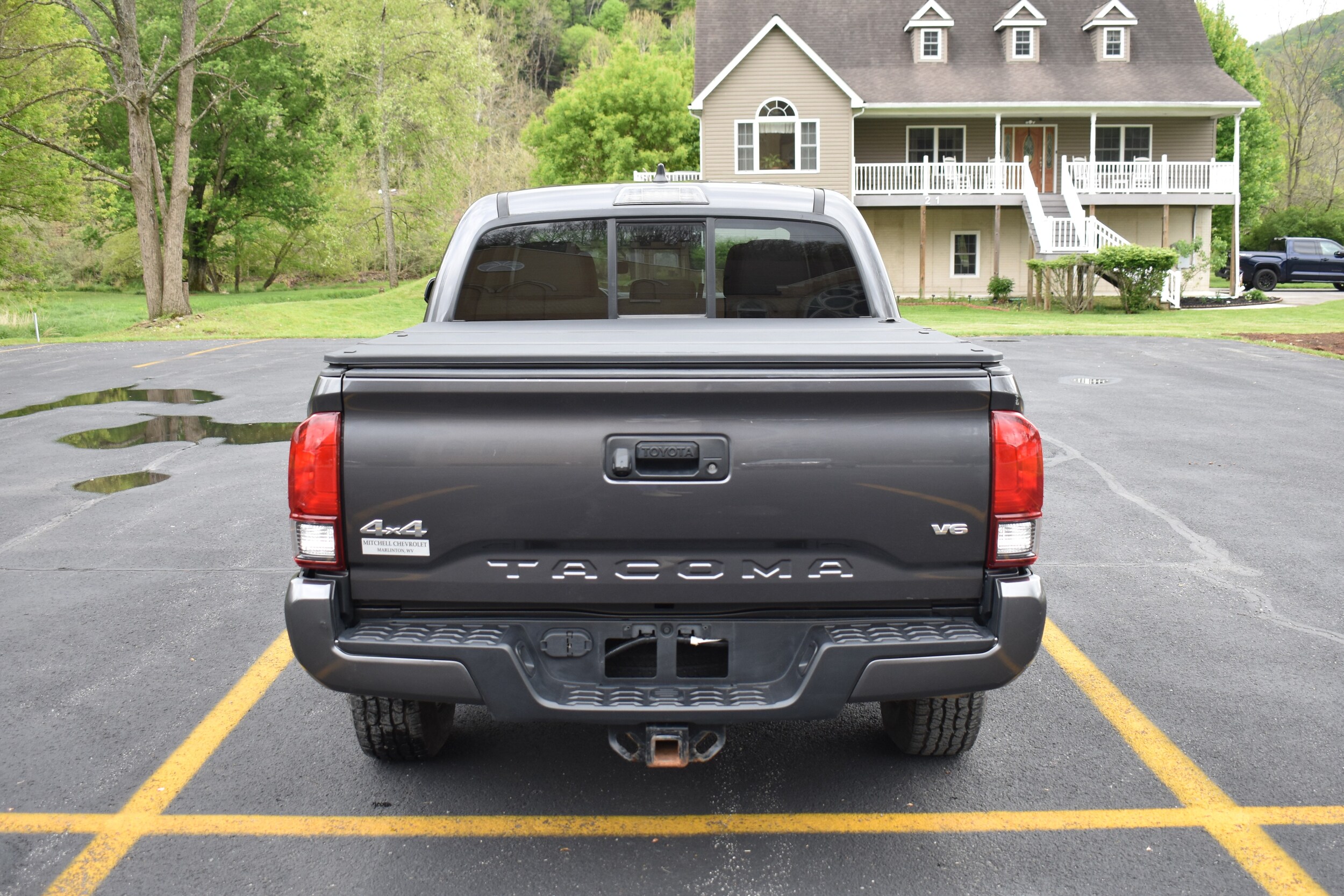 2023 Toyota Tacoma SR - Photo 13