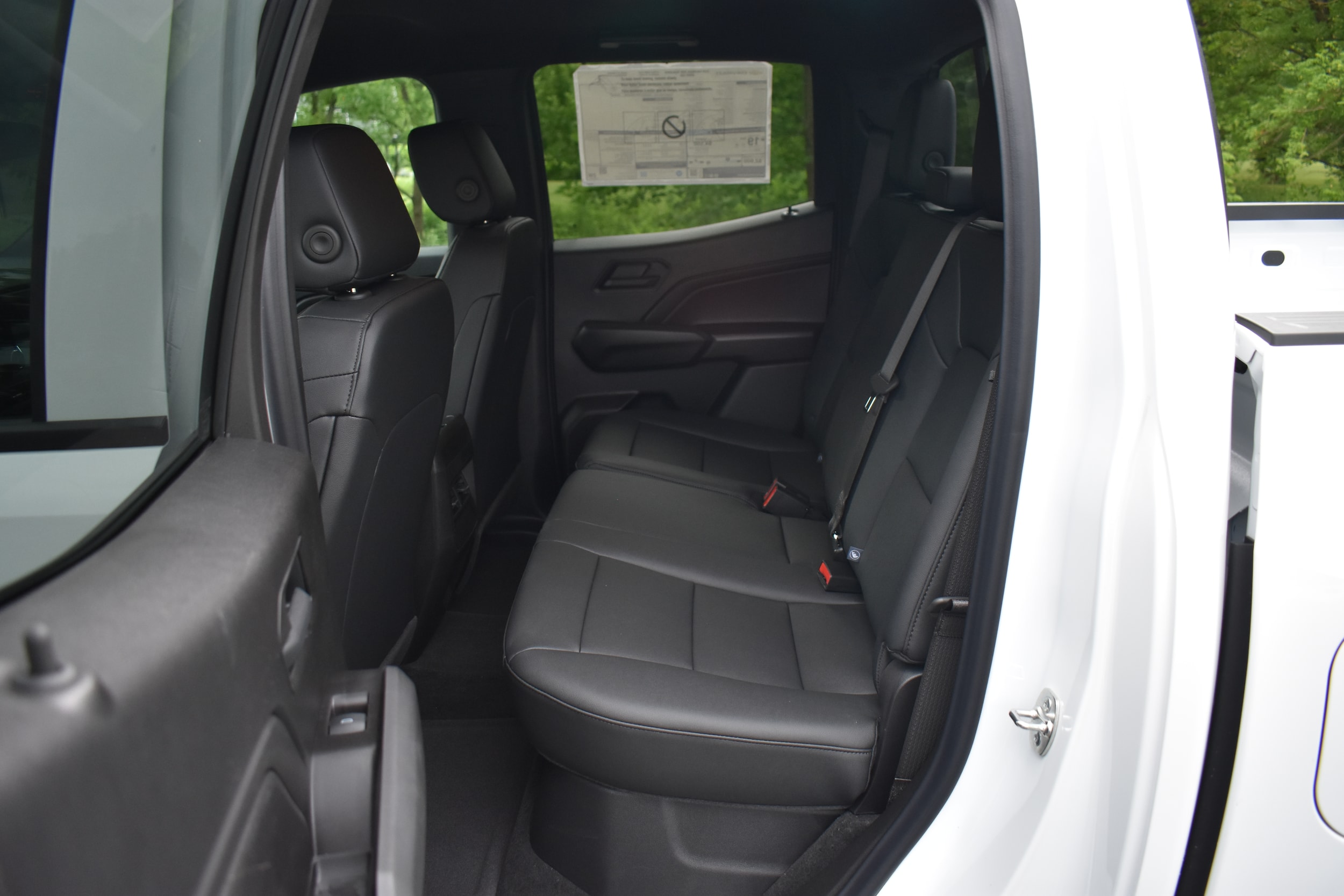 2026 Chevrolet Colorado Trail Boss - Photo 11