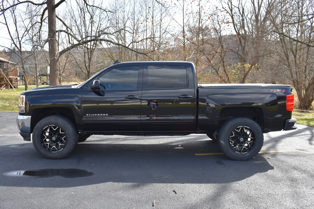 Used 2018 Chevrolet Silverado 1500 LT Truck