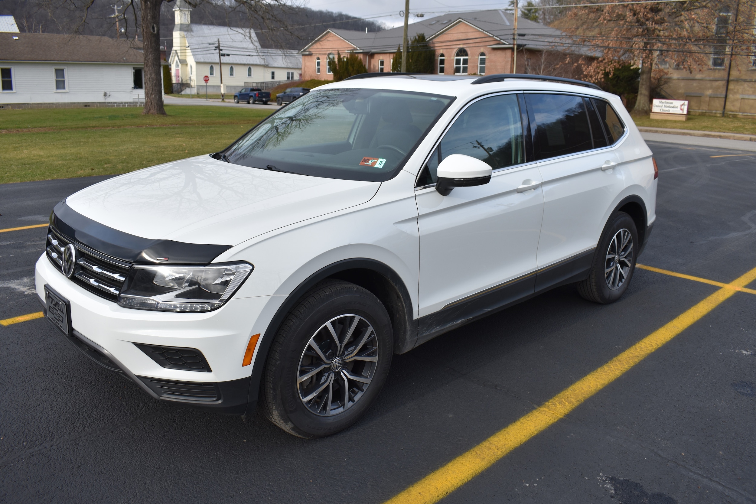 2020 Volkswagen Tiguan SE's photo