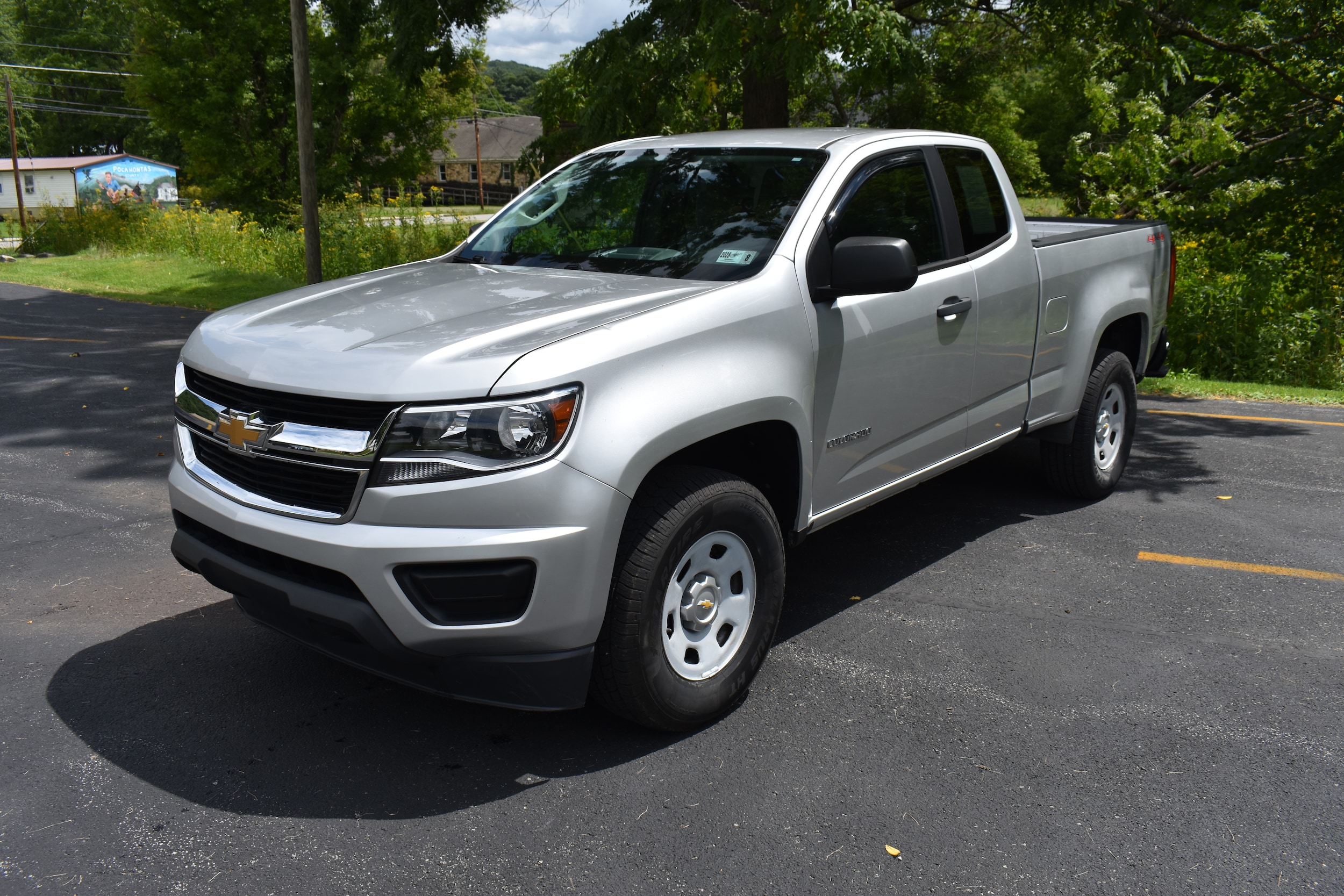 Silver ICE Metallic 2015 Chevrolet Colorado Pickup Truck Four-Wheel Drive Automatic